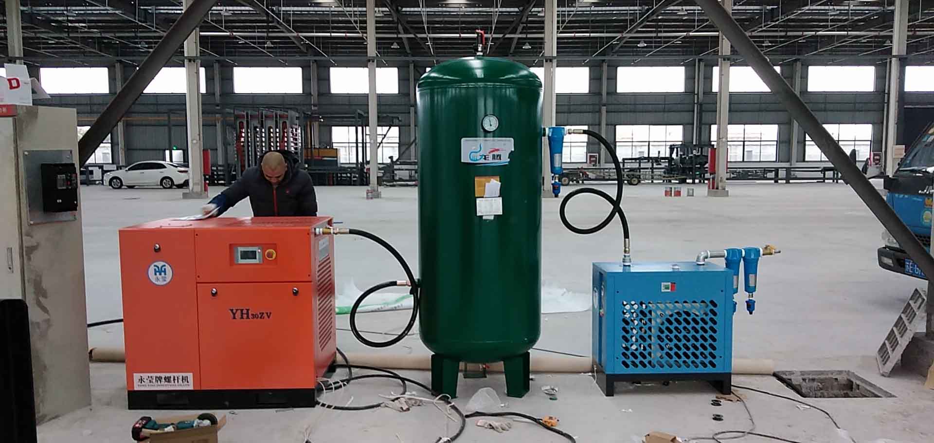  簡單說說螺桿式空壓機電機的保養(yǎng)方法，權偉永瑩螺桿空壓機廠家