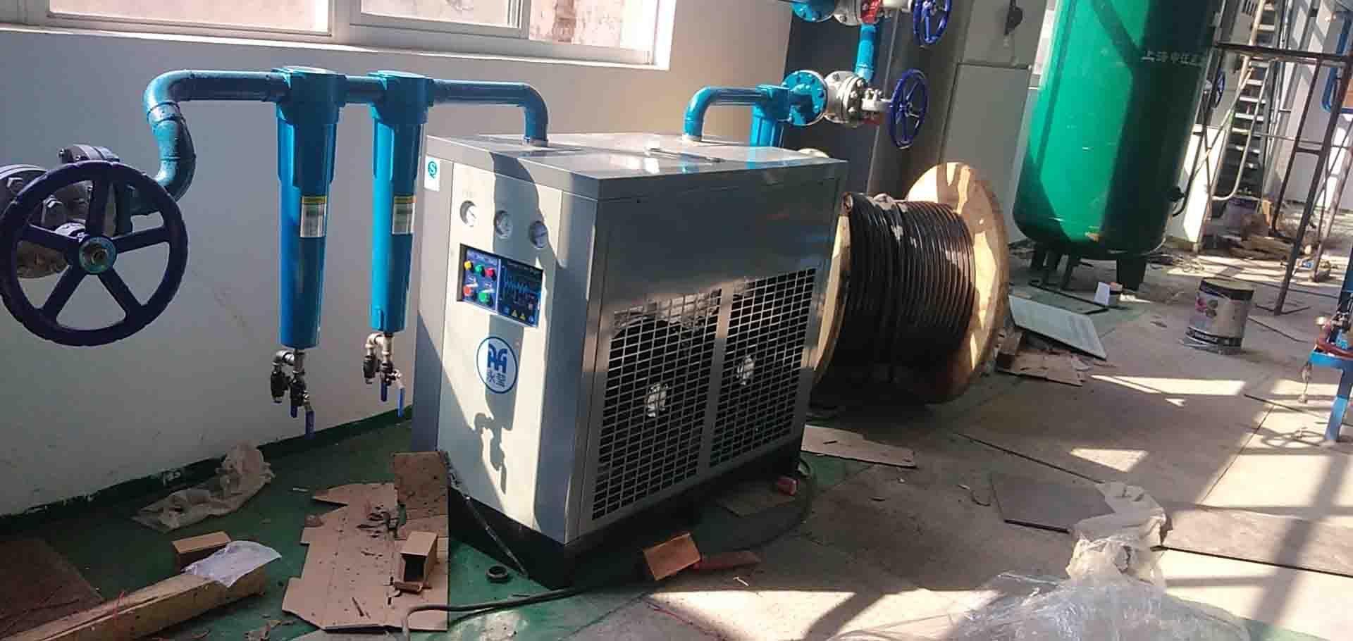 權(quán)偉永瑩37KW變頻螺桿空壓機